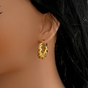 Boucles d'oreilles créoles torsadées en U en acier inoxydable doré pour femmes