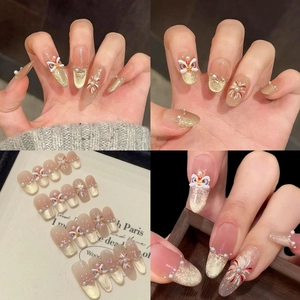 Künstliche Fingernägel Handgemacht Chinesisches Löwentanz Design Harz Künstliche Perlen Goldglitzer Neujahr Maniküre Frauen