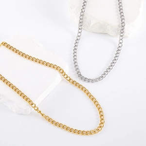 Sleek 6mm stainless steel curb chain necklaces in gold and silver for men and women