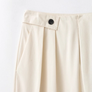 Pantalon décontracté beige à taille haute pour femme avec bouton et plis en sergé de coton