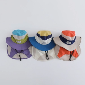 Breathable mesh panels and neck protection flap on kids outdoor color-block sun hats