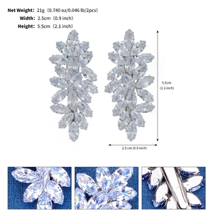 Dimensions détaillées des pinces à cheveux en zircon argenté de 5,5 cm de hauteur