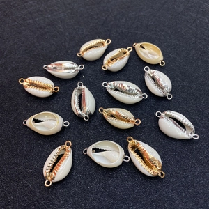 Pendenti in conchiglia naturale con bordi placcati oro e argento per gioielli DIY