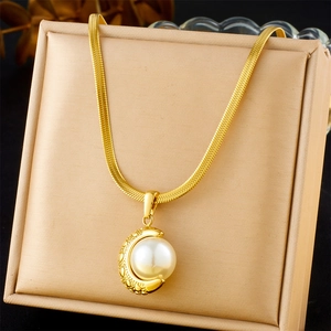 Vintage Moon Artificial Pearl Pendant Necklace Gold Plated Stainless Steel Flat Snake Chain Elegant Jewelry Gift For Women