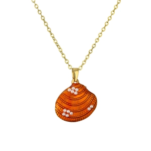 Collar estilo marino chapado en oro 18k con colgante de concha en esmalte naranja y perla