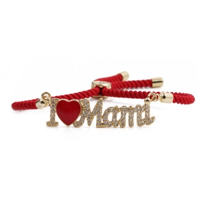 Bracelet ajustable en corde tressée rouge avec breloque cœur dorée I Love Mom pour la Fête des Mères