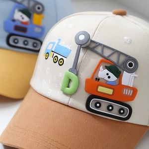 Kids baseball cap with crane applique and khaki brim, cream cotton sun hat for boys