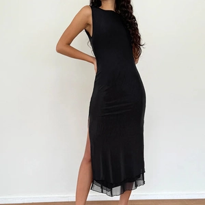 Sexy black sleeveless backless bodycon dress with side slit and mesh hem for women