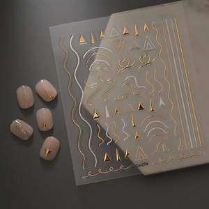 Gold-weiße geometrische Nageltattoo-Sticker mit Co-274 Herz- und Linienmotiven