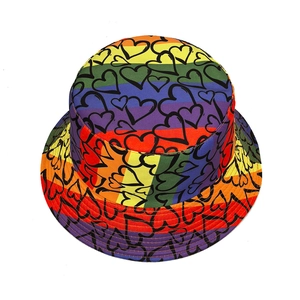 Rainbow striped bucket hat with heart prints, reversible sun protection for outdoor travel