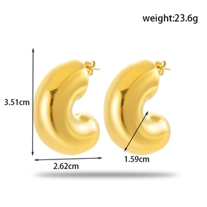 Polished gold chunky C-shape hoop earrings in stainless steel with dimension and weight specs