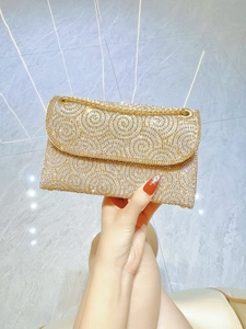 Full Rhinestone Evening Clutch Bag PU Leather With Metal Chain Strap Spiral Pattern Luxury Small Party Shoulder Purse