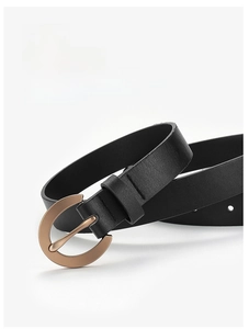 Close-up of black matte leather belt featuring a matte gold C-ring metal pin buckle