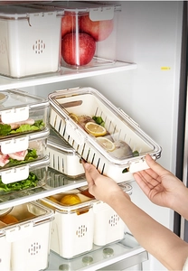 Transparent food-grade storage box with airtight lid for refrigerator organizing