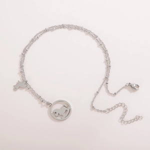 Collier double couche en acier titane argenté avec pendentif cheval à bascule