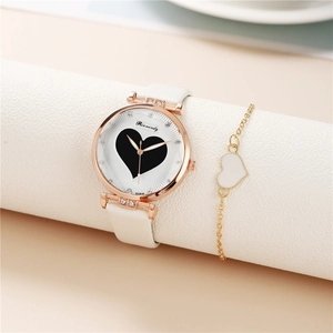 Women Quartz Watch Fashion Heart Pattern PU Leather Strap Alloy Case Rhinestone Accents Casual Elegant Timepiece