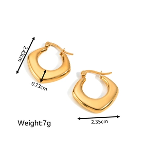 Orecchini a cerchio a scudo in acciaio inossidabile oro 18K da 2,43cm x 2,35cm