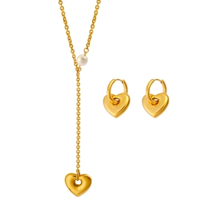 Elegant gold-plated heart pendant Y-necklace and earrings set with pearl accents