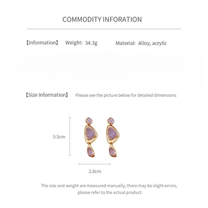 Detailed product dimensions and specifications for vintage oval tassel earrings