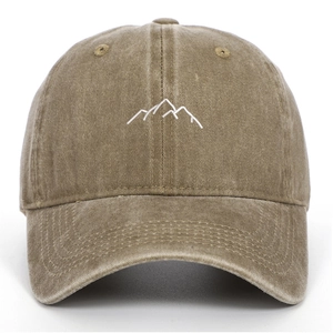 Vintage washed khaki baseball cap with mountain embroidery for outdoor hiking and sun protection