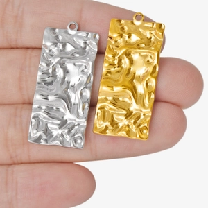 Textured rectangle 304 stainless steel pendants in gold and silver finish for DIY jewelry