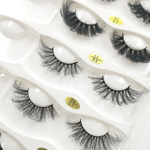Dramatic 6D Russian curl false eyelashes in various styles on white plastic tray