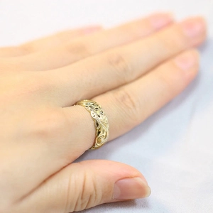 Vintage gold rose flower ring with intricate textured floral engraving for women
