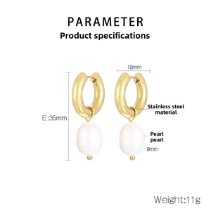 Detaillierte Maße der 35mm Edelstahl-Perlenohrringe mit goldenen 18mm Creolen