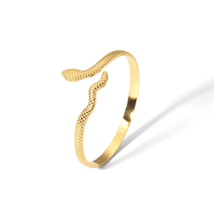 Minimalist 18K gold plated snake-shaped open ring with detailed scale texture on white background