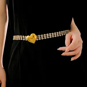 Mode Mehrlagige Herz Anhänger Halskette Legierung Strass Glänzend Taillenkette Lange Glamouröse Körperschmuck Für Frauen