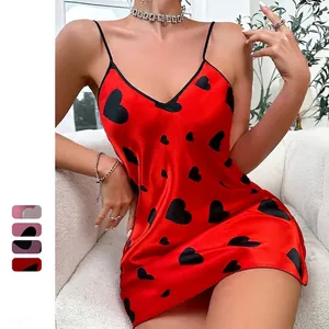Nuisette En Satin Pour Femmes Imprimé Cœur Col En V Bretelles Spaghetti Dos Nu Vêtement De Nuit Mini Robe