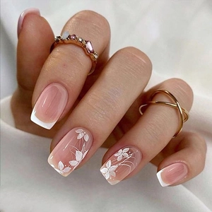 Press On Nails French Tip White Flower Pattern Nude Pink Square Round Shape Detachable False Nails For Women