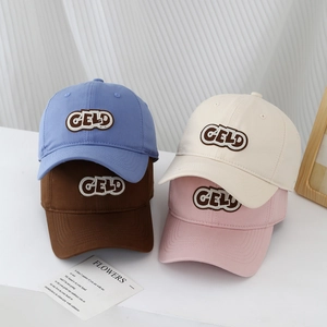 Classic cotton baseball cap with GELD letter embroidery in multiple pastel colors
