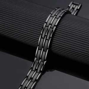 Men's magnetic copper energy bracelet with ear of wheat pattern on black textured band