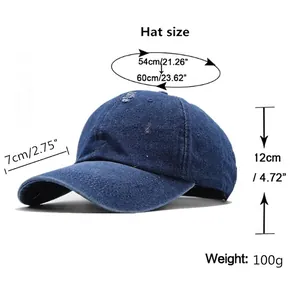Berretto da baseball in denim lavato retrò con fori usurati e cinturino regolabile
