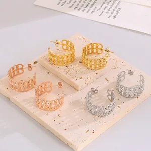Vintage Hollow Chain Hoop Earrings Stainless Steel Geometric C Shaped Lightweight Retro Jewelry For Women