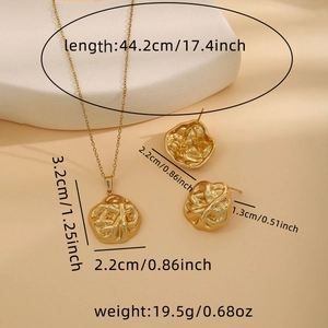 Detailed size chart for golden leaf pendant necklace and earrings jewelry set in inches