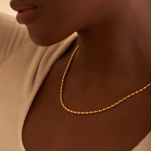 Golden irregular bead chain necklace for women in stainless steel, minimalist style