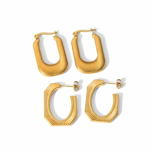 18k gold plated stainless steel square hoop earrings with textured striped finish