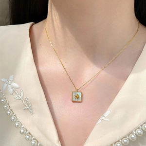 French retro gold rose square pendant necklace with white shell inlay for women