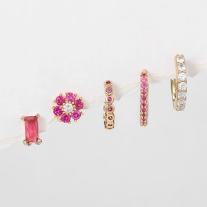 Chic 5-piece flower stud earring set with pink gemstones and gold-plated finish