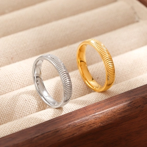 Edelstahl Wellenmuster Bandring Für Damen Herren Leichter Luxus Geometrisches Ripple Design Mode Schmuck Zubehör