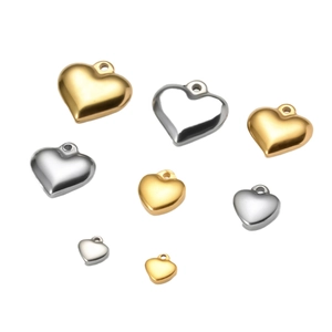 Polished 3D stainless steel heart pendants for DIY jewelry in gold and silver finishes