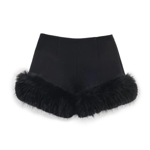 Sexy Schwarze Damen Shorts Mit Kunstpelzbesatz Mittlere Taille Eng Geschnitten Spicy Girl Stil Clubwear Herbst