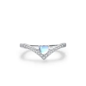 Elegant S925 sterling silver V-shape heart moonstone ring with sparkling cubic zirconia