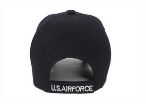 Vista posteriore di un cappello da baseball tattico nero con ricamo U.S. AIRFORCE.