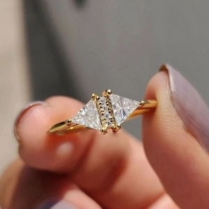 Geometric Triangle Cubic Zirconia Ring Gold Plated Copper Minimalist Niche Jewelry For Women Daily Wear