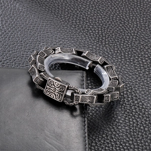 Vintage totem pattern stainless steel bracelet for men with retro clasp in antique silver