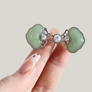 Vintage Ruyi Brooch Zinc Alloy Imitation Jade Faux Artificial Pearl Anti-Exposure Waist Buckle Symmetrical Pin Jewelry For Women
