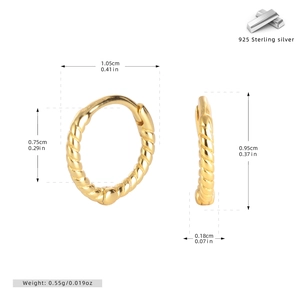 Detail view of gold S925 sterling silver twisted hoop earrings with size dimensions